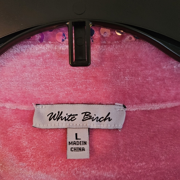 Boutique White Birch Pink Sequin Top - Picture 3 of 3